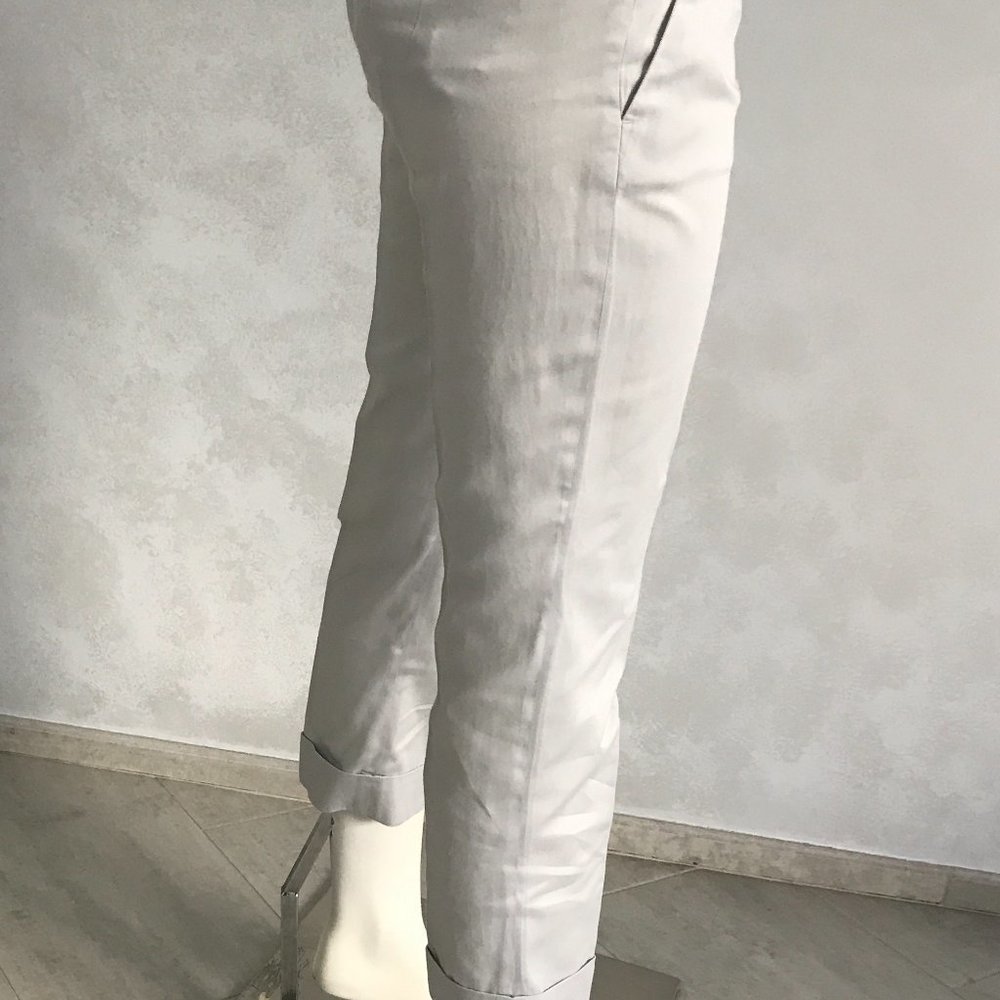 PRADA LIGHT GRAY SUMMER WOMEN ANKLE PANTS - Picture 7 of 11